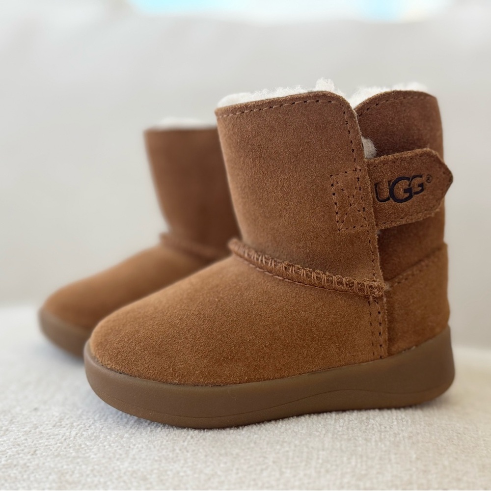 UGG Baby Tan KEELAN boots